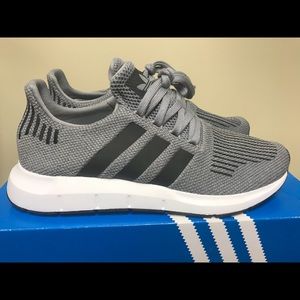 Adidas Swift Run Grey/Black/White Women’s 8.5